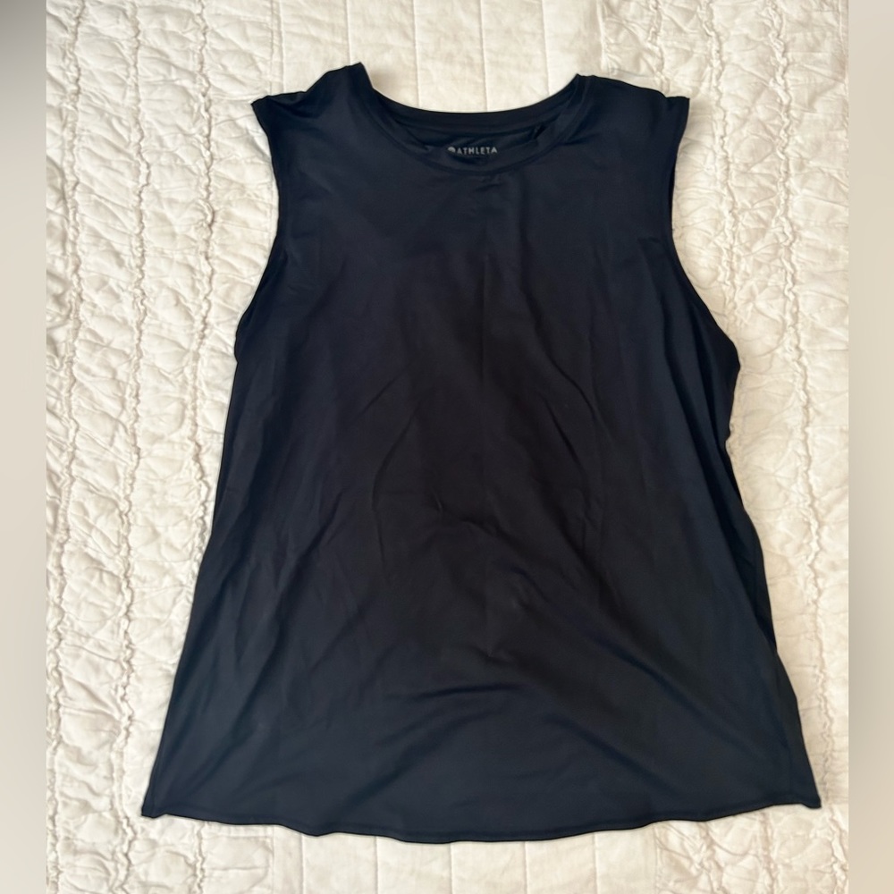 Black sleeveless Athleta workout tank